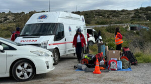 Τίτλοι τέλους στην τραγωδία στα Λιμανάκια Βουλιαγμένης: Ανασύρθηκε η σορός του 34χρονου δύτη από το Πηγάδι του Διαβόλου