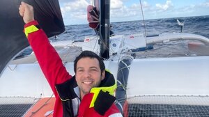 Ο Γάλλος ιστιοπλόος, Γκιρέκ Σουντέ έκανε ρεκόρ για τον γύρο του κόσμου