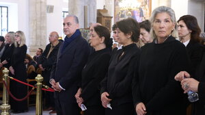 Σε κλίμα βαθιάς συγκίνησης η κηδεία της Στέλλας Κεφαλογιάννη 