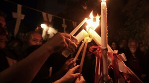 Πώς και τί ώρα θα φτάσει το Άγιο Φως στην Κρήτη