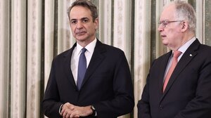 Τετ α τετ Μητσοτάκη – Τασούλα μετά την ορκωμοσία: Τι απάντησε για πρόωρες εκλογές ο πρωθυπουργός