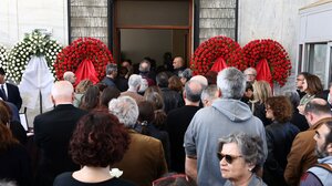 Τελευταίο αντίο στον γιο της Θεανώς Φωτίου, Βασίλη Ρίζο που έφυγε από τη ζωή