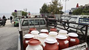 Μυτιλήνη: Σοβαρές ελλείψεις σε βασικά προϊόντα από την διαμαρτυρία των κτηνοτρόφων