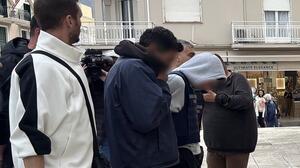 Κεφαλονιά: Με σκυμένο το κεφάλι στον ανακριτή οι κατηγορούμενοι για τον θάνατο της Μυρτώς