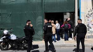 Συναγερμός στην Αθήνα: Μετά τον ΕΦΚΑ ο 89χρονος πήγε στη Λουκάρεως και πυροβόλησε ακόμη δύο άτομα