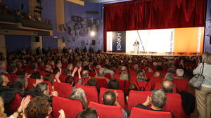 «Η μεγαλύτερη οργανωμένη μετακίνηση βιβλιόφιλων στην Κρήτη με λεωφορείο!»