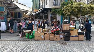 Τα σκουπίδια έκλεισαν ξανά την είσοδο της 1866!