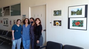 Η θεραπευτική δύναμη της φωτογραφίας στο Νοσοκομείο Αγίου Νικολάου και στο Σωφρονιστικό κατάστημα Νεάπολης