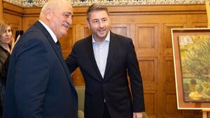 Με τον Πρόεδρο της ΕΔΕΚ συναντήθηκε ο Νίκος Ανδρουλάκης