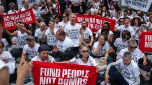 Νέα Υόρκη: Πάνω από 90 συλλήψεις σε διαδήλωση υπέρ της Παλαιστίνης - Και η Τσέλσι Μάνινγκ μεταξύ αυτών