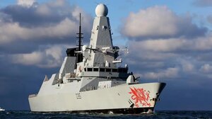 Κύπρος: Αποσύρεται το βρετανικό αντιτορπιλικό HMS Dragon