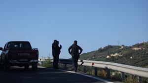 Στο "κόκκινο" η αγωνία για την 43χρονη Ελευθερία - Με εκπαιδευμένους σκύλους και drones οι έρευνες - Βίντεο και φωτογραφίες 