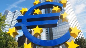 Επιτόκια: Ο λογαριασμός του πολέμου στους δανειολήπτες -Το ακραίο σενάριο της Λαγκάρντ
