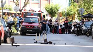 Συναγερμός στη Θεσσαλονίκη: Φοιτητής απειλεί να πέσει από τον τρίτο όροφο πολυκατοικίας