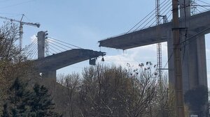 Ιράν: Πλήγμα σε γέφυρα-σύμβολο που συνδέει Τεχεράνη και Καράτζ