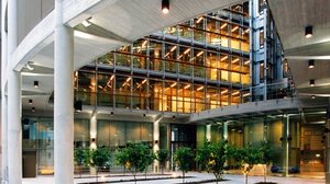 ΓΕΚ ΤΕΡΝΑ: Καθαρά κέρδη €147 εκατ. το 2025 – Άνοδος 48,1%