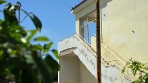 Χαϊδάρι - πτώση μαθήτριας: “Η 13χρονη έπεσε με το κεφάλι”