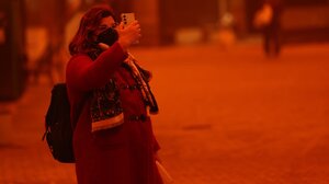 Μην πλένετε αυλές και αυτοκίνητα! Είναι μάταιο!