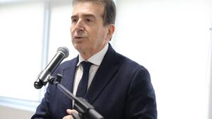  Χρυσοχοΐδης στα Χανιά: Τουρισμός και αδεσποτία στο επίκεντρο των συσκέψεων