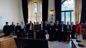 Ηράκλειο: Στη Λότζια αντιπροσωπεία του Δήμου Ιωαννιτών – Στόχος η ενίσχυση της συνεργασίας και η απευθείας αεροπορική σύνδεση