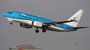 Η KLM ακυρώνει 160 πτήσεις τον επόμενο μήνα λόγω των καυσίμων