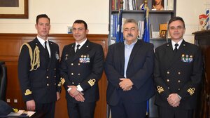 Συνάντηση Αντιπεριφερειάρχη Χανίων με τον Διοικητή της ναυτικής επιχείρησης «Mediterraneo Sicuro»