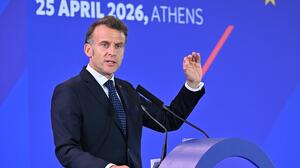 Ισχυρό μήνυμα Μακρόν για Ελλάδα: "Μοντέλο ανάπτυξης η χώρα σας"