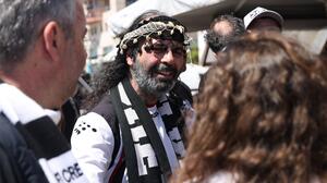 Μαγικές εικόνες από τους Κρητικούς στον Βόλο για τον ΟΦΗ! (φωτο)