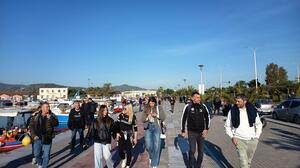 Γεμίζει σιγά σιγά με Κρητικούς ο Βόλος ενόψει του αποψινού τελικού