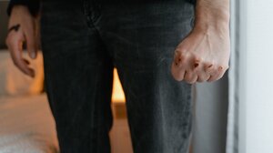 Αδέλφια λογομάχησαν και τελικά πιάστηκαν στα χέρια 