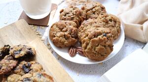 Soft cookies που λιώνουν στο στόμα με τρία υλικά!