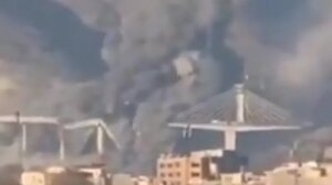 Ιράν: Συγκλονιστικό βίντεο από πλήγμα σε γέφυρα "σύμβολο" - Οκτώ νεκροί και 95 τραυματίες 