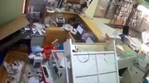 Ιαπωνία: Η στιγμή που "χτυπούν" τα 7,4 Ρίχτερ - Ειδοποίηση για νέο ισχυρό σεισμό