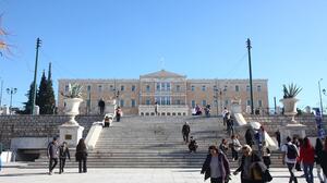 Η Ελλάδα μπροστά στη δημογραφική πρόκληση - Στο προσκήνιο η ανάγκη για άμεσες λύσεις 