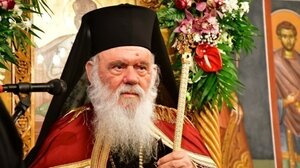 Αρχιεπίσκοπος Ιερώνυμος καταδικάζει τη βεβήλωση αγάλματος του Ιησού Χριστού στον Νότιο Λίβανο