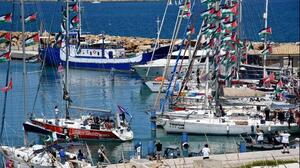 Ο στόλος για τη Γάζα καταγγέλλει ρεσάλτο από ισραηλινά πλοία ανοιχτά της Κρήτης - Βίντεο