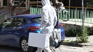 Τα σενάρια που εξετάζουν οι αρχές για τους θανάτους μητέρας και κόρης στου Ζωγράφου