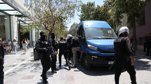 Ηράκλειο: στη φυλακή ο πατέρας, ελεύθεροι μητέρα και γιος για την εγκληματική ομάδα