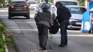 Ληστεία σε τράπεζα στην Τιροθέα: Χειροβομβίδες και όπλα με σφαίρα στη θαλάμη είχαν οι ληστές 