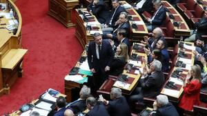 Απορρίφθηκε με 155 ψήφους η πρόταση ΠΑΣΟΚ για Εξεταστική στην υπόθεση υποκλοπών
