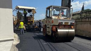 Ηράκλειο: Εργασίες ασφαλτόστρωσης στη συμβολή των οδών Παπαναστασίου και Εθνομαρτύρων 