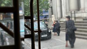 Παντρεύτηκαν η Ντούα Λίπα και ο Κάλουμ Τέρνερ