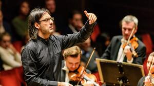 Η Πειραιώς Χορηγός της Συναυλίας της Philharmonia Orchestra υπό τη Διεύθυνση του Λεωνίδα Καβάκου 