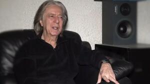Κώστας Τουρνάς: «Έχω σκεφτεί να σταματήσω το τραγούδι, μεγαλώνω, οι αντοχές δεν είναι οι ίδιες»