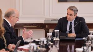 Μητσοτάκης προς Κουμπίλιους: Ο κοινός ευρωπαϊκός δανεισμός για την άμυνα είναι προτεραιότητα στο νέο δημοσιονομικό πλαίσιο