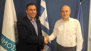 Συνάντηση του Δημάρχου Αγίου Νικολάου με τον Δήμαρχο Ιεράπετρας