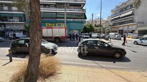 Φορτηγό παρέσυρε και σκότωσε πεζή στα Άνω Πατήσια