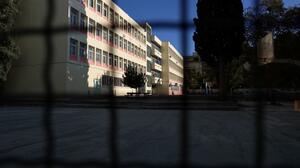 Ηράκλειο: Μαθήτριες πετούσαν αυγά σε σπίτια καθηγητών τους!