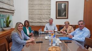 Στον Περιφερειάρχη ο δήμαρχος Αγίου Βασιλείου για θέματα πολιτισμού