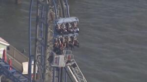 Τέξας: Οκτώ άτομα εγκλωβίστηκαν σε roller coaster σε μεγάλο ύψος!